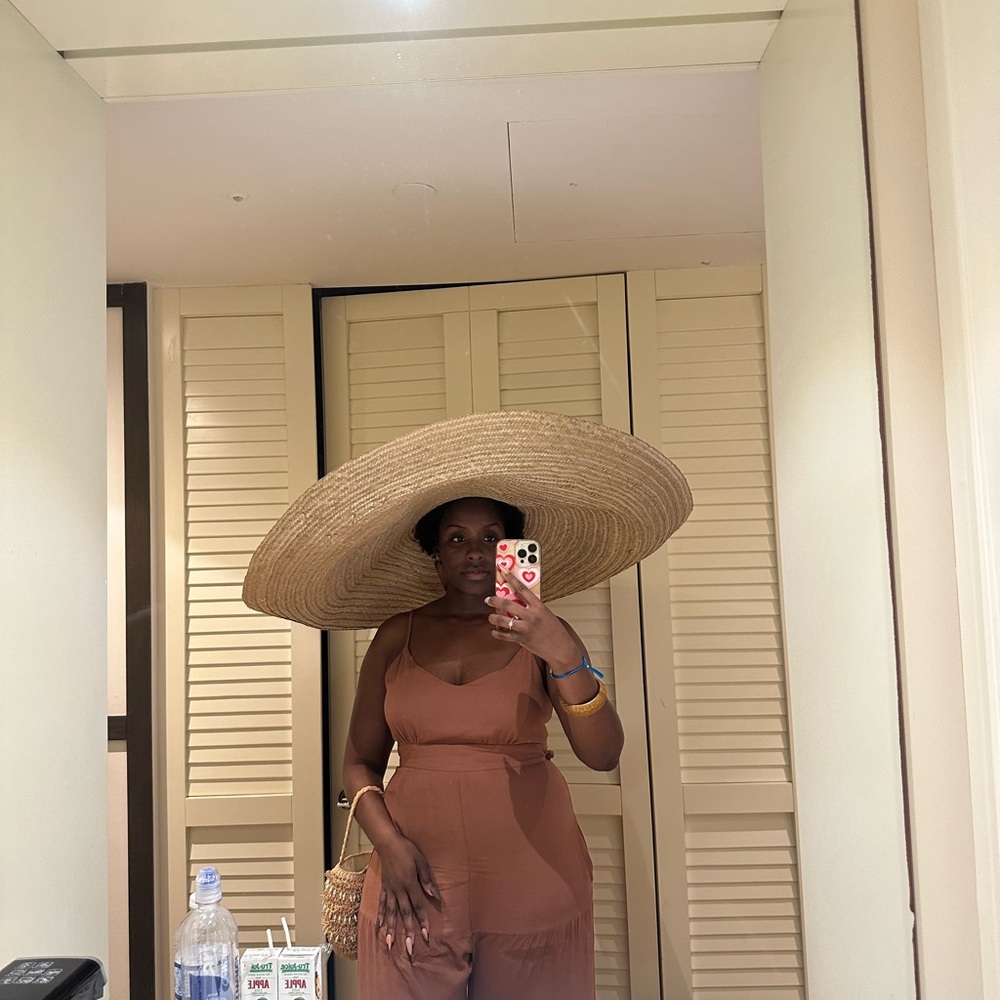 Wide-Brim Straw Sun Hat - Natural